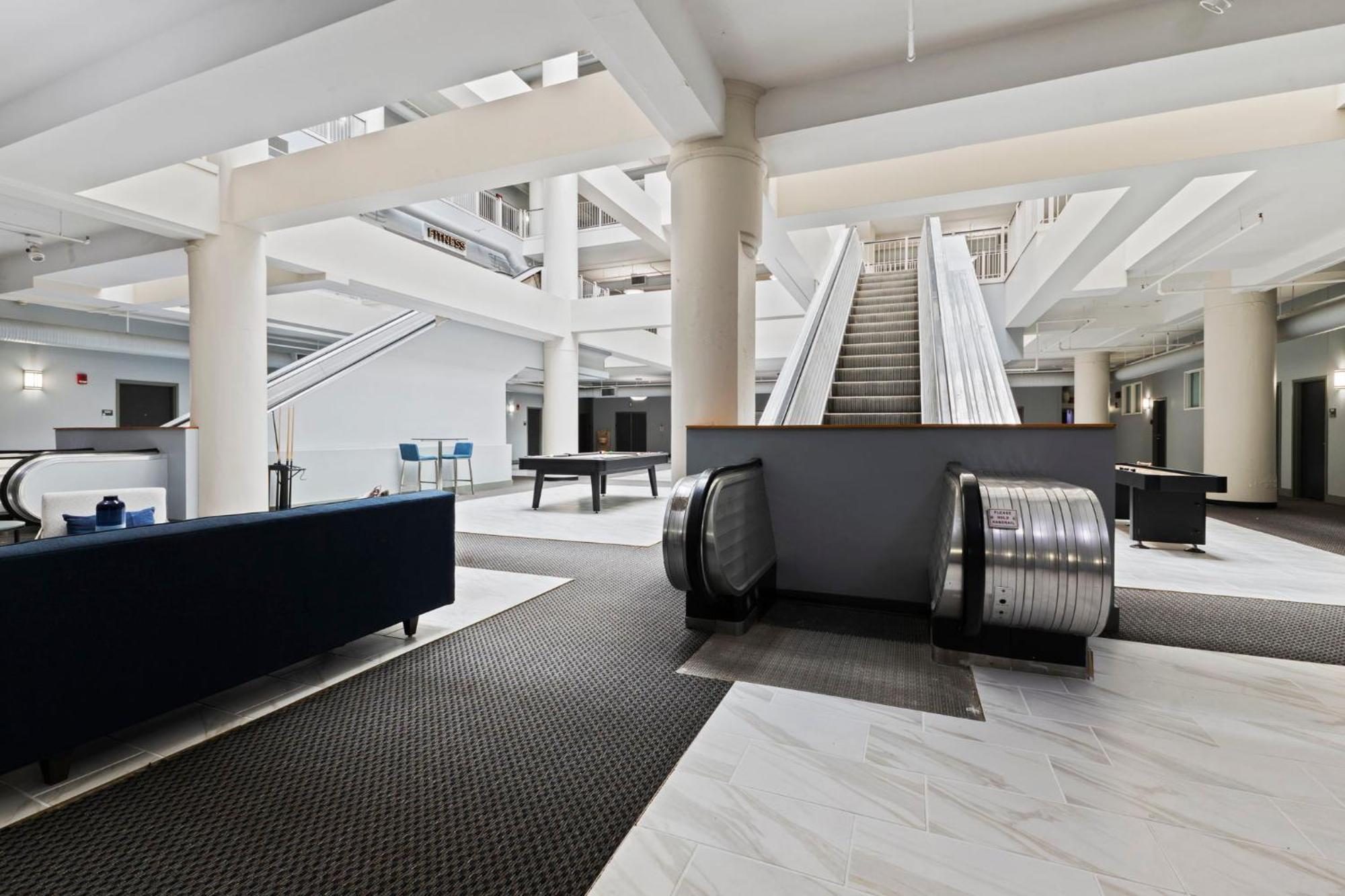 Indy Urban Stay - Skywalk - Sleeps 8 - Downtown - Stadium Indianapolis Exterior foto